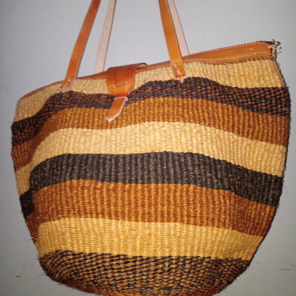 Xlarge sisal Kiondo Kikuyu Kenya Tote bag - Picture 4 of 5